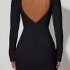 Adelia Cut-Out Heart-Detail Bodycon minikjole i svart