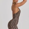 Alena rynket halterneck bodycon minikjole i leopardmønster