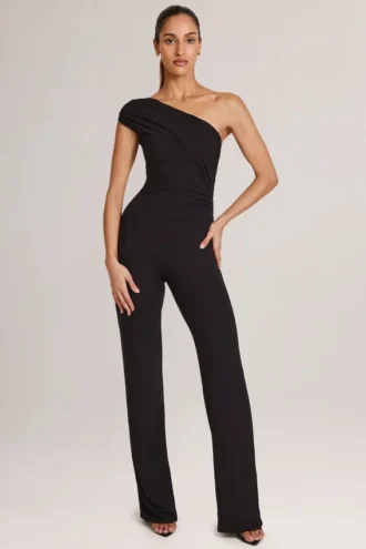 Alouette Modal jumpsuit med én skulder i svart