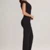 Alouette Modal jumpsuit med én skulder i svart