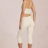 Anessa Capri-jeans med middels høy midje i elfenben