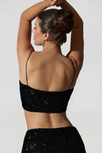 Ariana pyntet crop-top med utskjæringer i svart