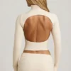 Auri Modal Ruched Backless Turtleneck Top i elfenben