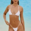 Bali pyntede bikinitruser med snøring i hvit