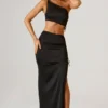 Brisa asymmetrisk crop-top med rynker i svart