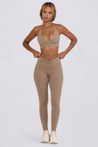 Børstet jersey-leggings med rynk og middels høy midje i mokka melert