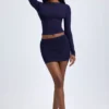 Cali Modal Ruched Mid-Rise Mini Skjørt i True Navy