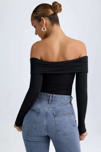 Ceyln Modal Off-Shoulder Ruched Bodyer i svart