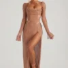 Champel pyntet maxi-kjole med cowl-hals i nude