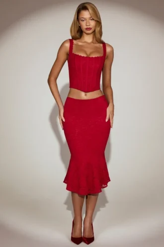 Coral Lace Mid-Rise Fluted Midi Skjørt i True Red