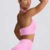 Define Luxe halterneck-sport-BH i bubblegumrosa