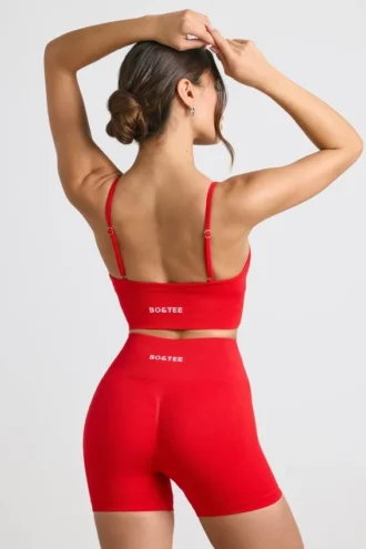 Define Luxe minishorts med høy midje i rødt