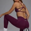 Define Luxe Multiway sports-BH med åpen rygg i fargen Grape