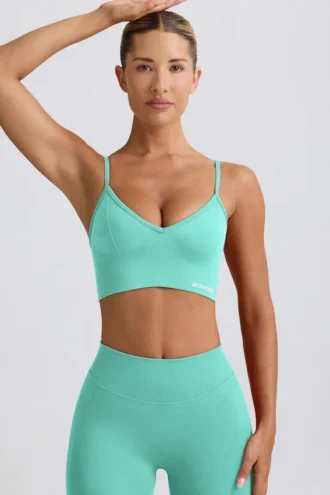 Define Luxe sports-BH med V-hals i mint
