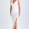 Deva Ruffle-Trim Cowl-Neck Midaxi-kjoler i hvitt