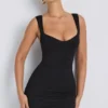 Dove Modal bodycon-minikjole med hjerteutringning i svart