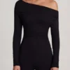 Erisen Modal off-shoulder jumpsuit med lange ermer i svart