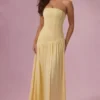 Evelina Jersey Strapless Gown i smørgul