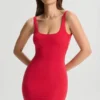 Evie bodycon-minikjole med lav rygg i kirsebærrød