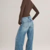 Faedra-jeans med snøring og rette ben i midtvask
