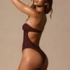 Faye bandeau-badedrakt med utskjæringer i espressobrun