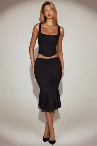 Fjolla Lace Mid-Rise Fluted Midi Skjørt i svart
