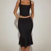 Fjolla Lace Mid-Rise Fluted Midi Skjørt i svart