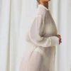 Hiva oversized skjorte med perledetaljer i perlehvit
