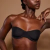 Intimates Soft Mesh stroppeløs BH i svart