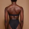 Intimates Soft Mesh stroppeløs BH i svart