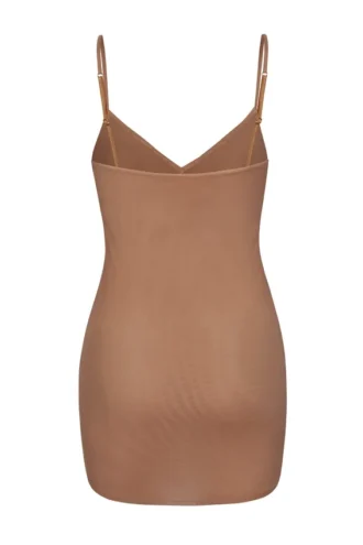 Intimates Soft Mesh V-hals minislipkjole i honning