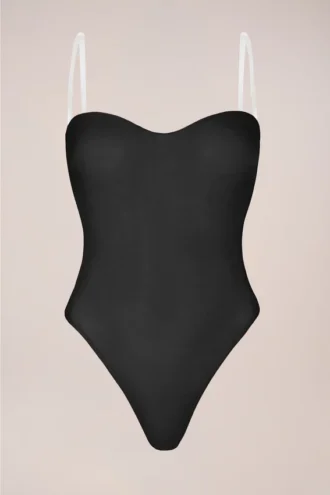 Intimates Strapless Bodyer i svart