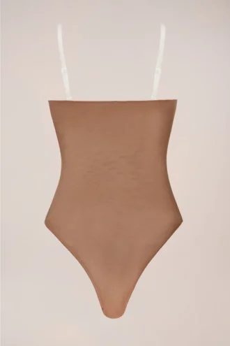 Intimates stroppeløs body i honning