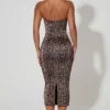 Ismay lagdelt halterneck bodycon midikjole i leopardmønster