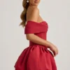 Jessamy Off-Shoulder Layered Bubble Hem Corset Minikjole i True Red