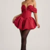 Jessamy Off-Shoulder Layered Bubble Hem Corset Minikjole i True Red