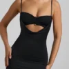 Julane Slinky Jersey Ruched Cut-Out Midaxi-kjole i svart