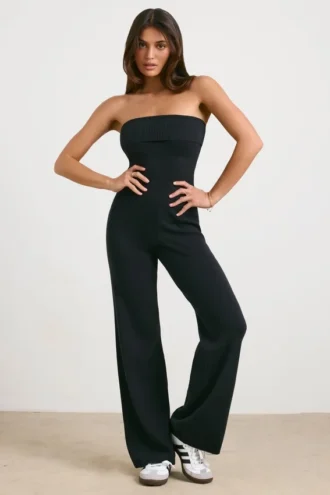 Jumpsuit i grovstrikket bandeau med utvidet ben i svart