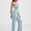 Jumpsuit i grovstrikket bandeau-modell med utvidet ben i støvete blågrønn