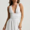 Kaelis Plunge Cross-Back minikjole i hvitt