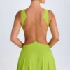 Kalista Plunge Cut-Out minikjole i limegrønn