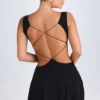 Kalista Plunge Cut-Out minikjole i svart