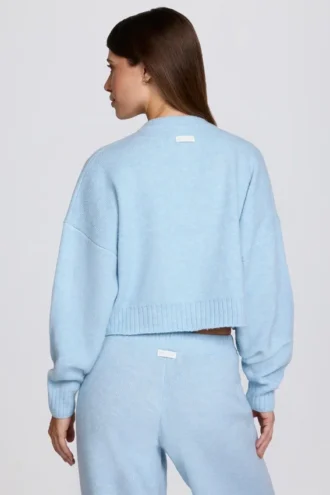 Kort strikket cardigan i pudderblått