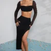 La Desirade pyntet crop-top med cowl-hals i svart