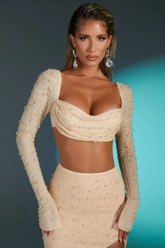 La Desirade pyntet crop-top med krage i sand