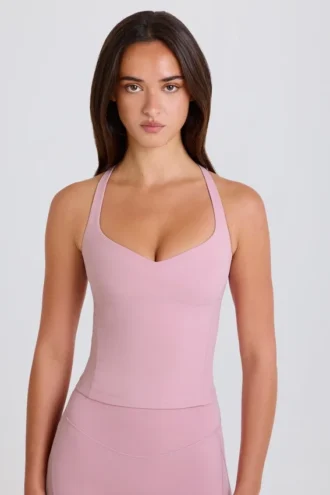 Lang tank-top med kryssende stropper på ryggen i mauve