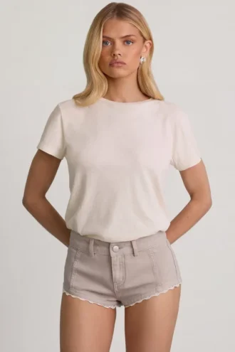 Lanori lavt sittende hotpants i ecru