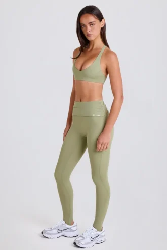 Leggings med brettet linning, middels høy midje og stropper i Matcha