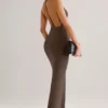 Leire Modal Plunge Backless Maxi Kjol i sjokoladebrun