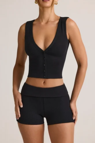Lene modal ribbet vest med knapper i svart